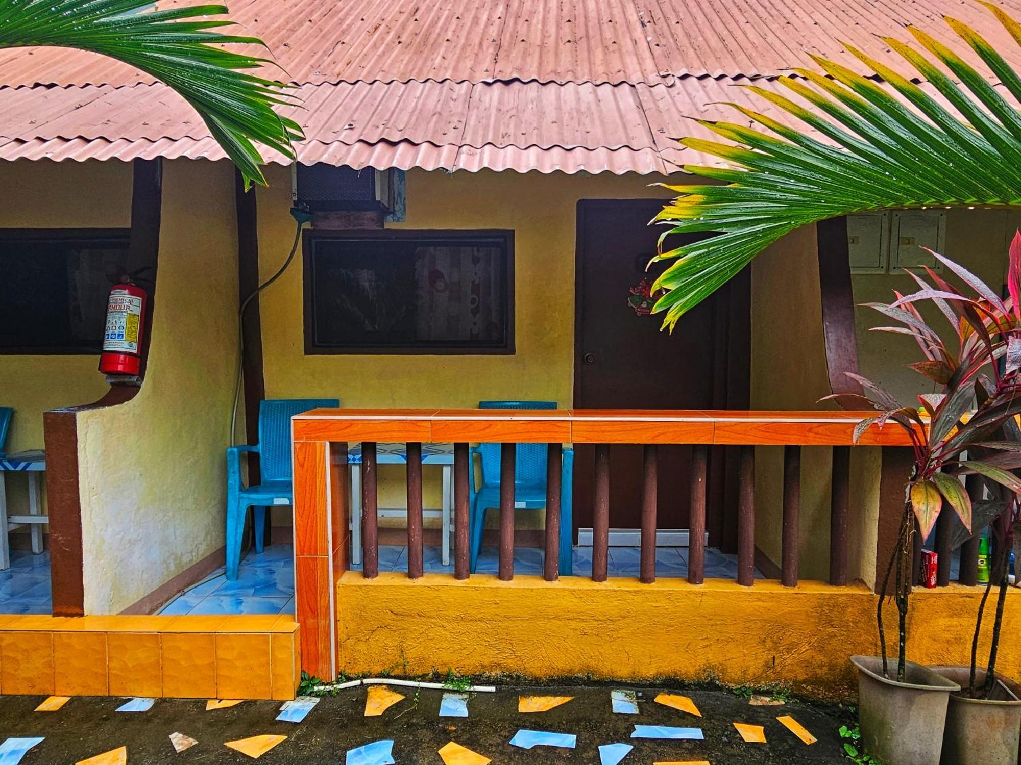 Bohol Sea Breeze Cottages And Resort Tawala  Exteriör bild